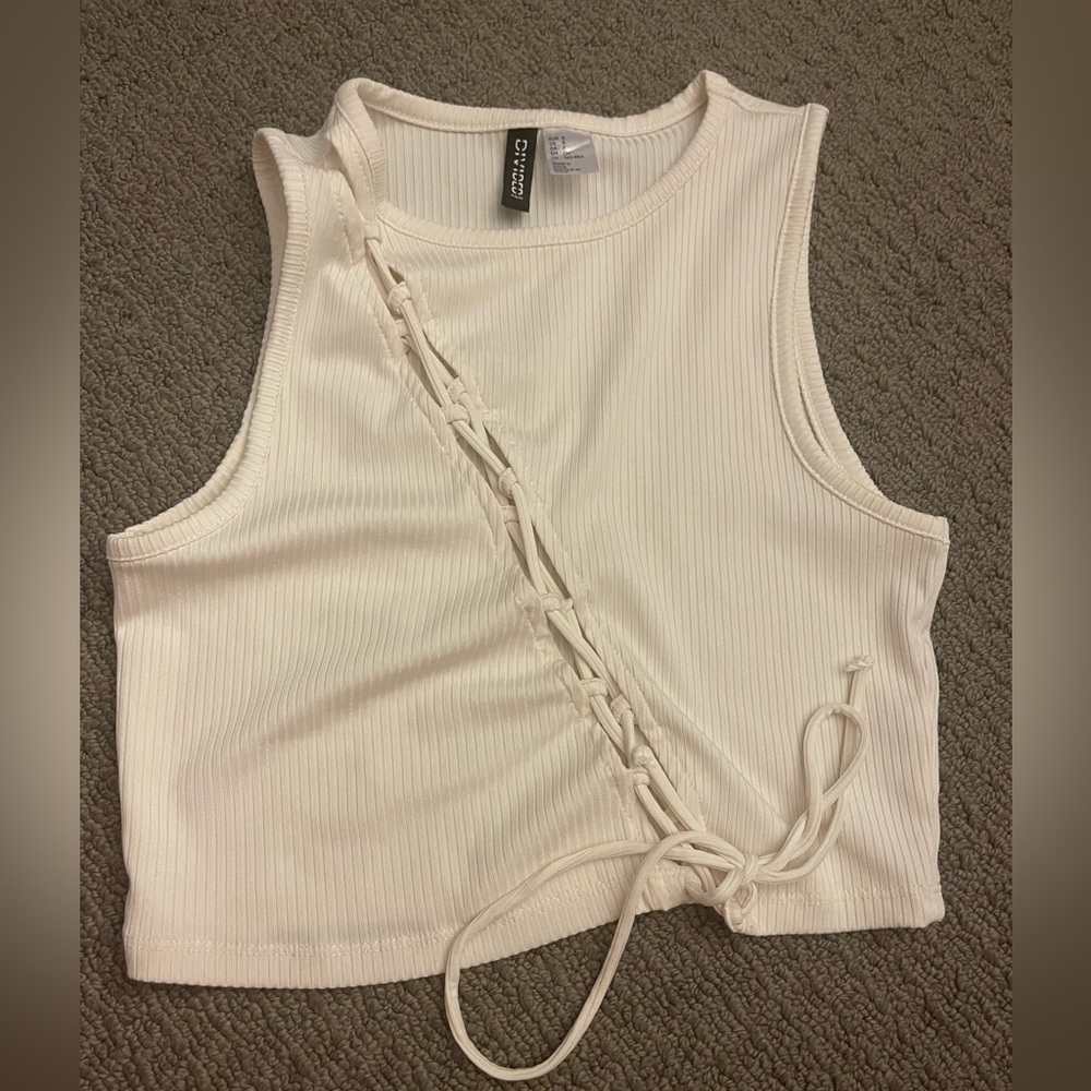 🖤H&M Lace Up Crop Top, Small - Picture 2 of 3